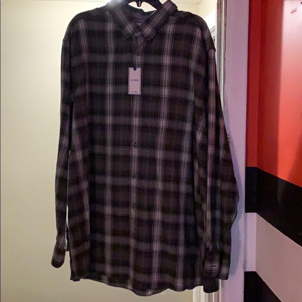 Men’s dress shirt